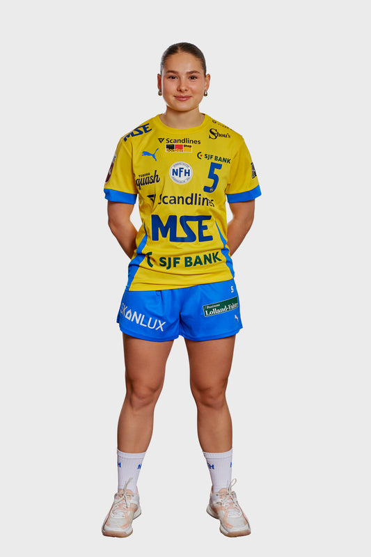 Auktion #5 - Thea Kærholm Olsen - Matchworn kamptrøje