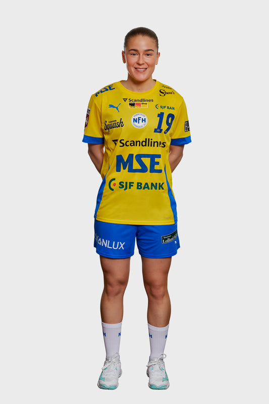 Auktion #19 - Laura Andersen - Matchworn kamptrøje